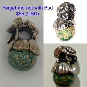 Trollbeads Forget Me Not Bud Charm